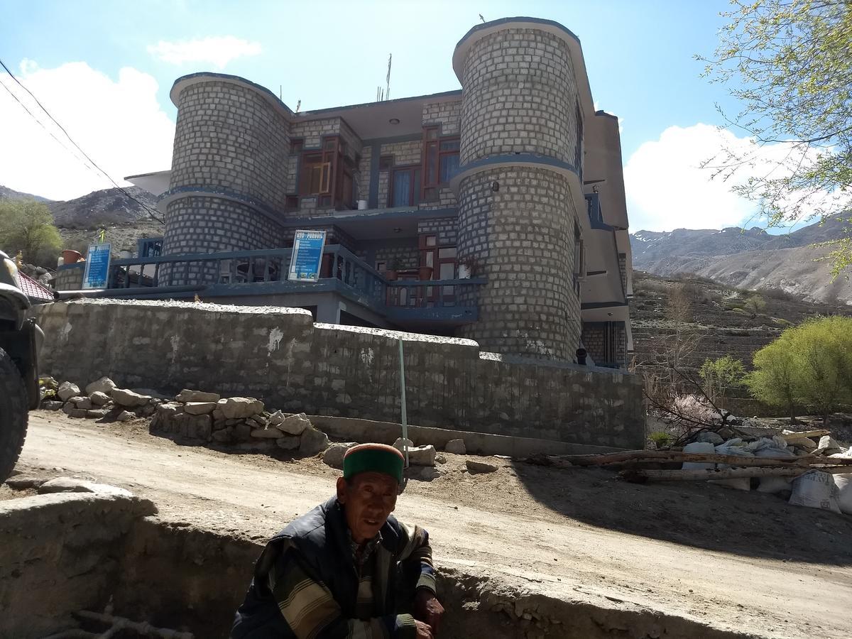 Reo Purguil Hotel Nako Bagian luar foto